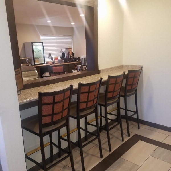 SureStay Hotel by Best Western Hollister image 10